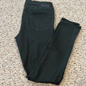 Dark green skinny’s